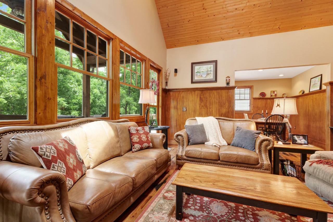 Tuckaway Retreat Villa Sylva Exterior photo